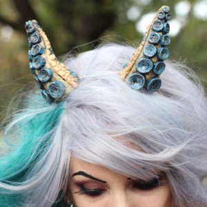 Kracken horns - Blue Ring 